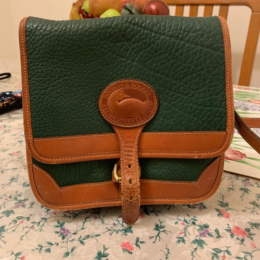Dooney & Bourke leather bag